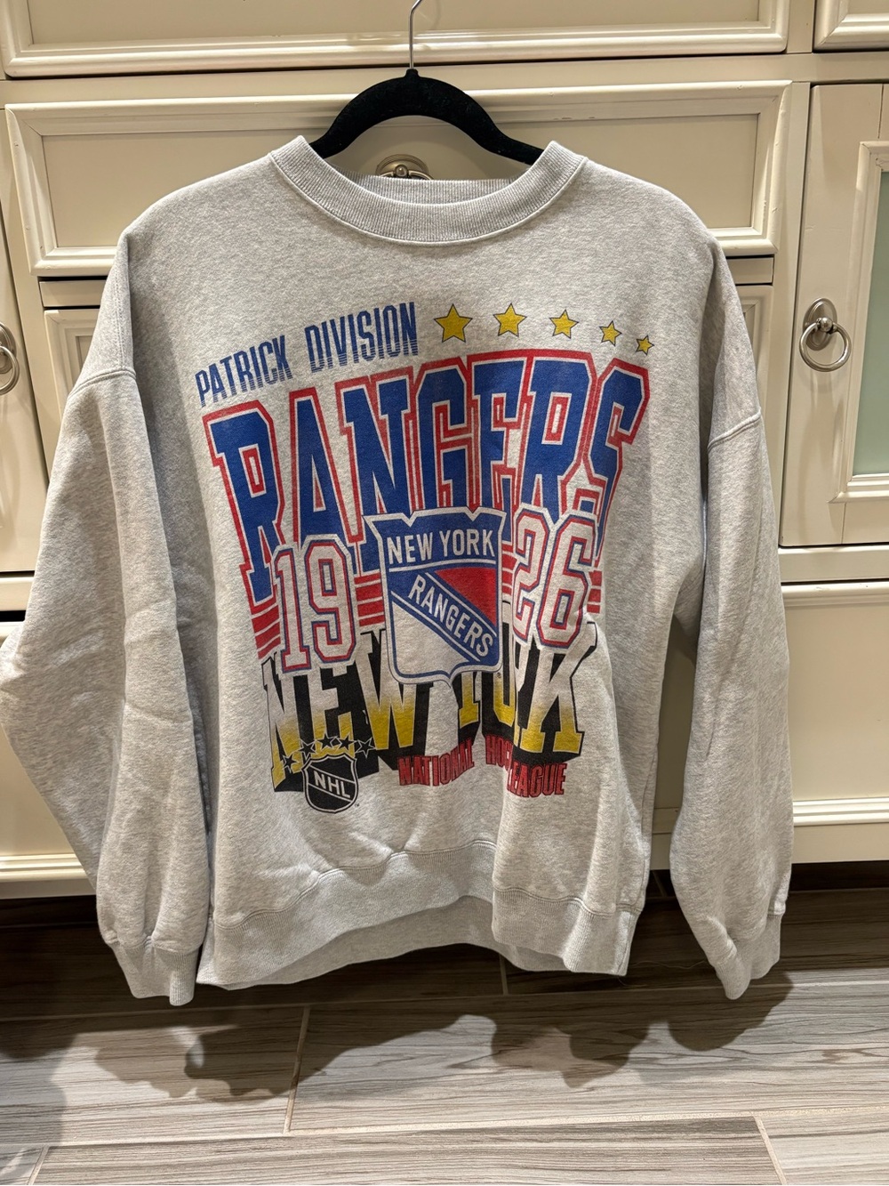New York Rangers Gray Graphic Crewneck Sweatshirt